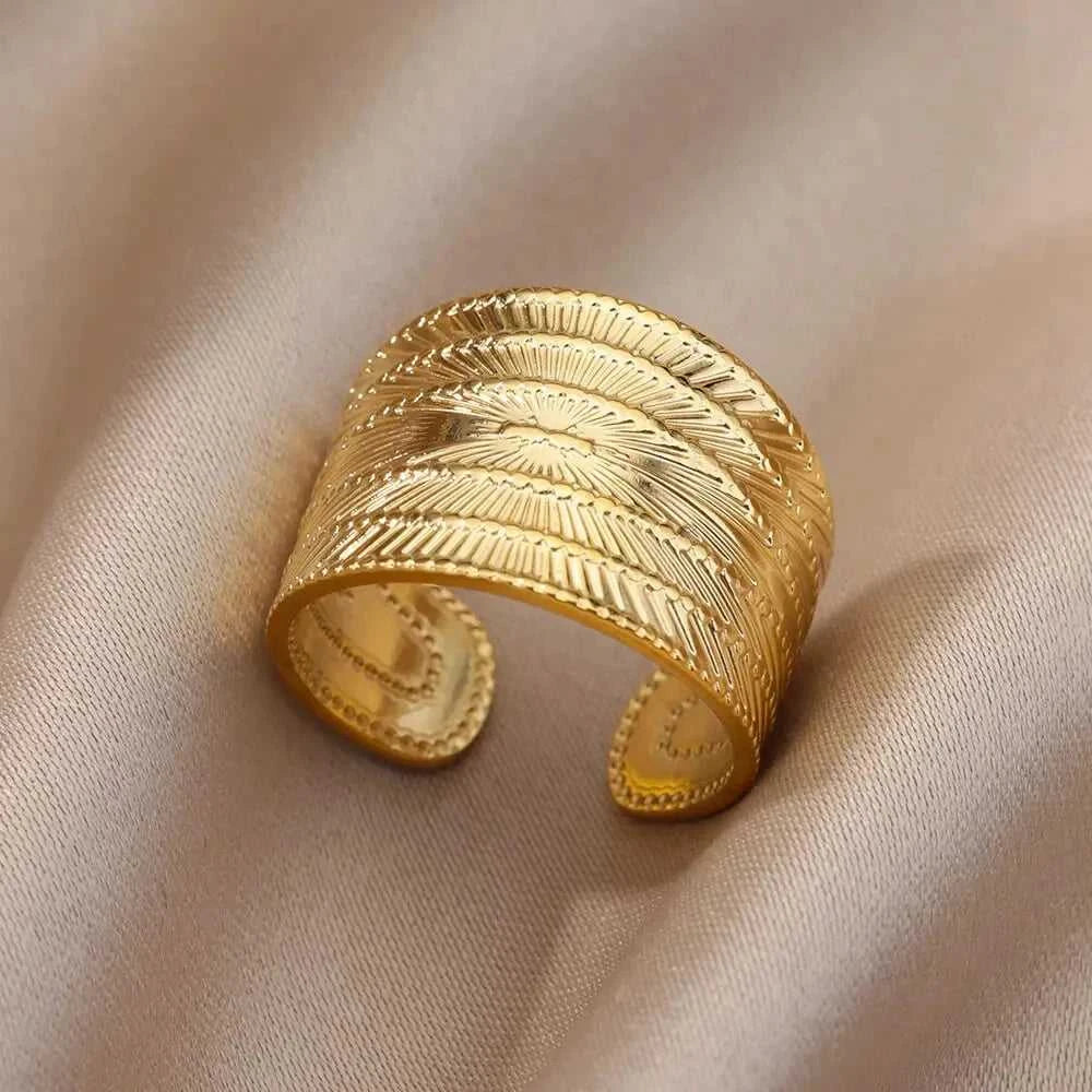 316L Stainless Steel Rings for Women Gold Color Never Fade Luxury Classic rings wedding couple rings Jewelry Free Shipping Éditions Traditions & Modernité Inc. 186727648;20260628;17826904053M55t