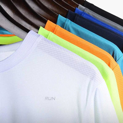 Summer Mens Quick Dry Running Bodybuilding Shirts Sport Gym t Shirt Men Short Sleeve Fitness Tops Oversized t-Shirt Jersey Éditions Traditions & Modernité Inc. 185982878;20260611;1781193986pNcPE