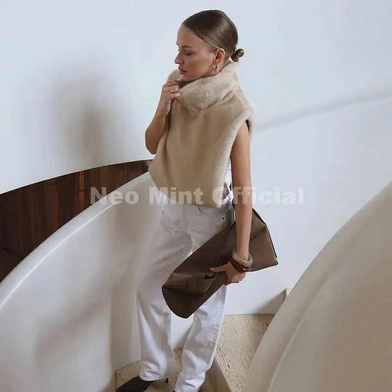 Neo Mint 2025 Brand Fashion Faux Fur Sable Vest Crop Top Autumn Winter Turtleneck Eco Mink Fur Tank Tops Sleeveless Jacket Coat Éditions Traditions & Modernité Inc. 186642768;20260626;17825177552xNuE