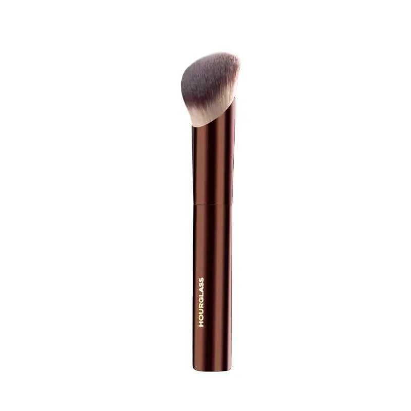 Hourglass Makeup Brush- No.21 Ambient Soft Glow Foundation Brush Soft Fiber Hair Fashion Design Single Face Brush Éditions Traditions & Modernité Inc. 185981985;20260611;1781193849eJcmD